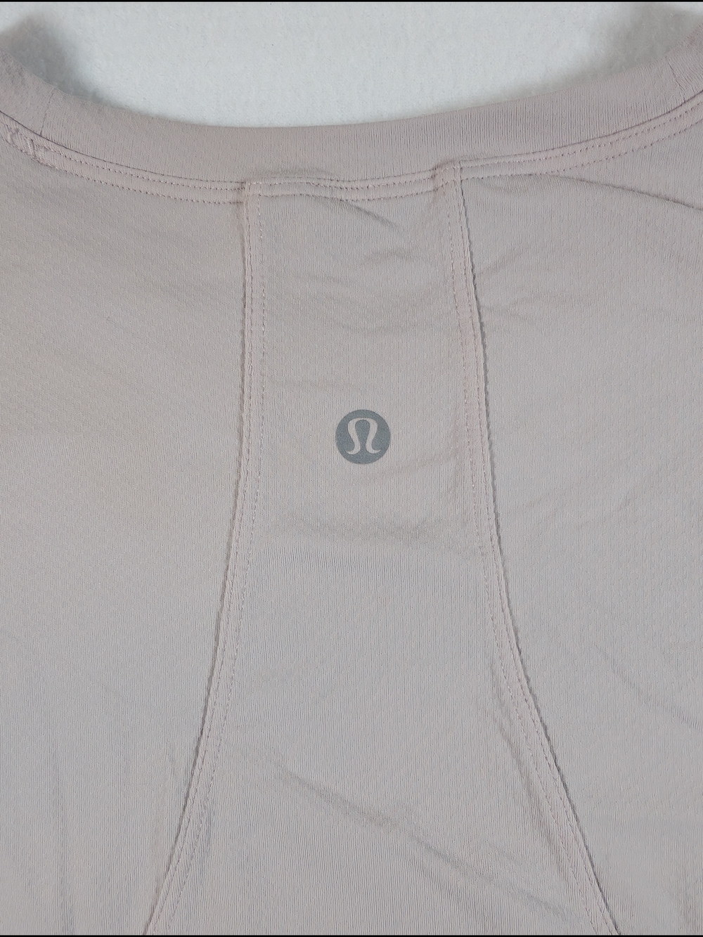 Lululemon Cropped Light Gray Long Sleeve Shirt - Picture 5 of 6